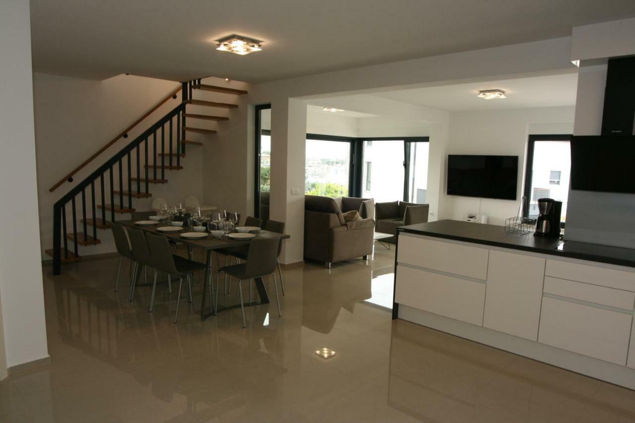 Апартаменты Penthouse No6 Медулин Экстерьер фото